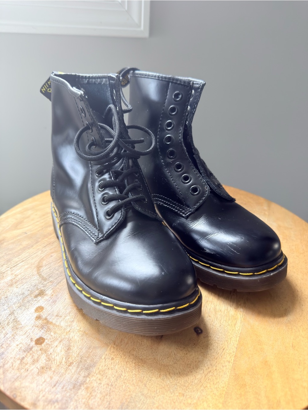 Dr. Martens Little Kids Black Boots